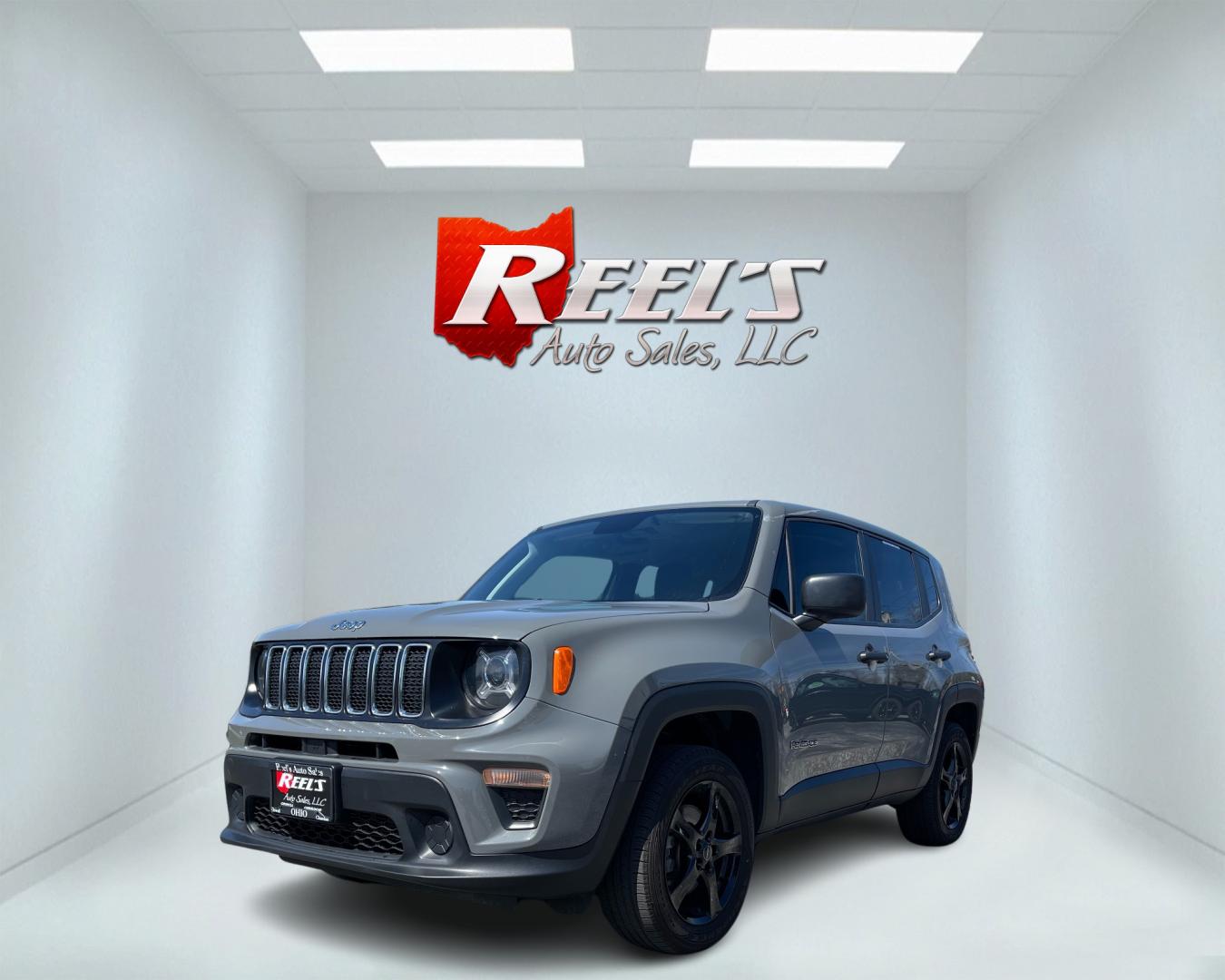 2020 Gray /Black Jeep Renegade Sport (ZACNJBABXLP) with an 2.4L I4 DOHC 16V Multi-Air engine, 9 Speed Automatic transmission, located at 11115 Chardon Rd. , Chardon, OH, 44024, (440) 214-9705, 41.580246, -81.241943 - Photo#0